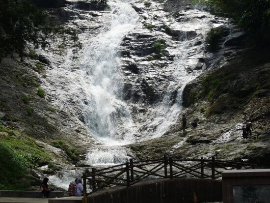 شلالات كاميرون Waterfall cameron highlands