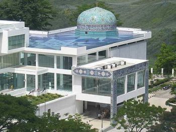 متحف الفنون الإسلامية في ماليزيا Islamic Arts Museum