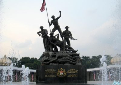 النصب التذكاري الوطني في كوالالمبور Tugu Negara